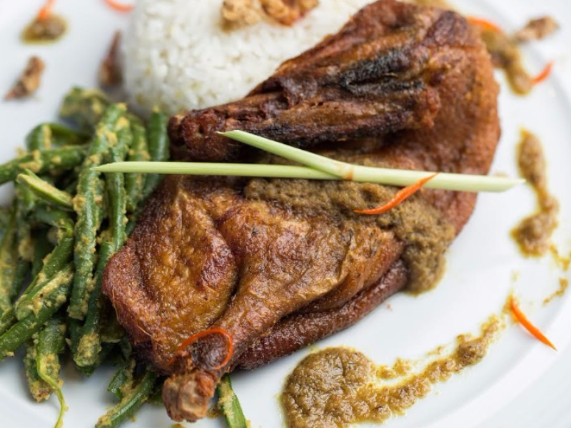 10 Kuliner ini Tidak Boleh Dilewatkan Saat Liburan di Bali 
