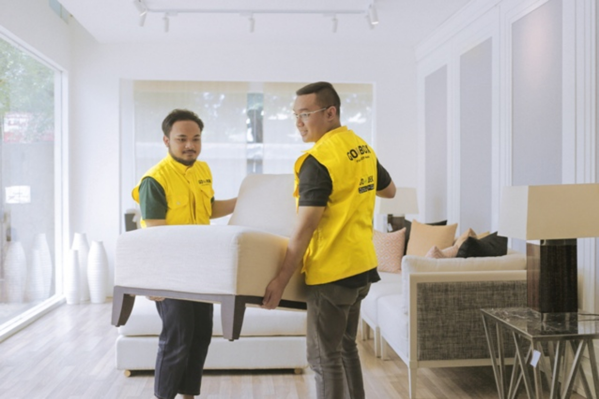 Ganti Tahun Semakin Untung Pakai GO-BOX