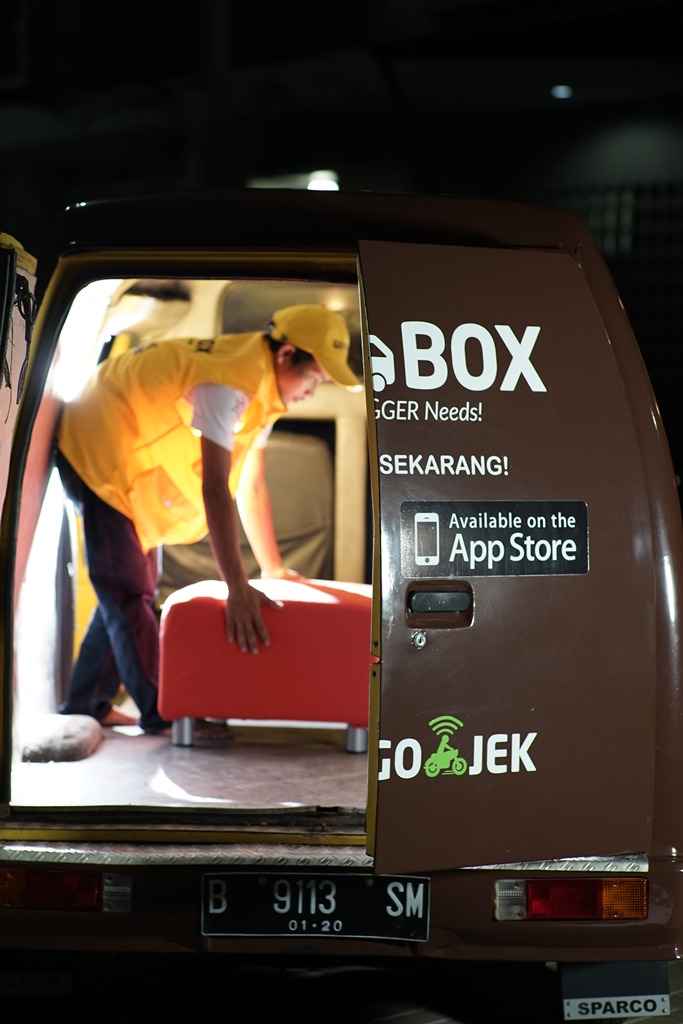 Langkah Mudah Menata Barang Dalam Box Angkut