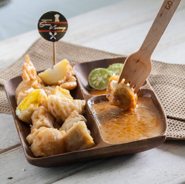Lezatnya Saus Kacang Pada Sajian Kuliner Indonesia
