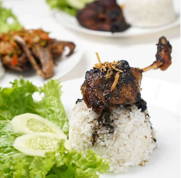 5 Sajian Lezat Nasi Asli Indonesia 